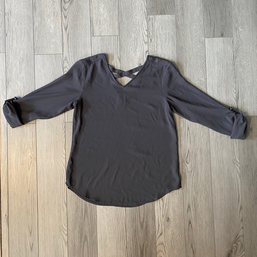 Maurices Cross Back Gray Blouse
